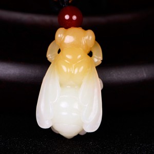 国家级玉雕大师【陶虎】工作室作品 和田玉糖白玉挂件甜甜蜜蜜