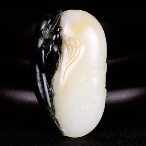 国家级玉雕大师【陶虎】工作室作品 和田玉白玉挂件海豚